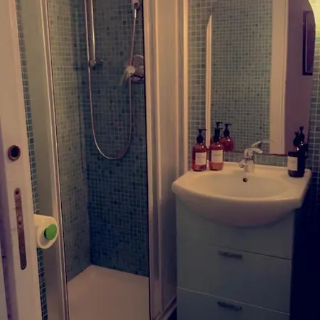 아파트 올 스위트 콜로세오 *